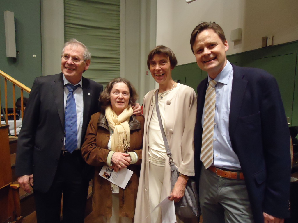 EAN President Professor Deuschl and host Professor Endres with their spouses. 