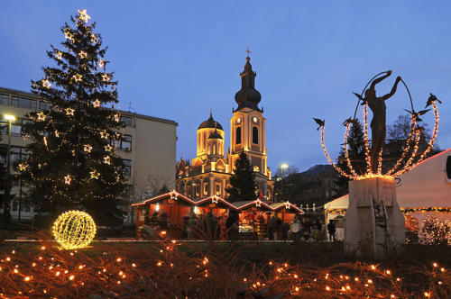 About half of Bosnia and Herzegovina’s population is Muslim, 30% are Orthodox and 15% are Catholic. Therefore, some celebrate in December, some in January and others not at all. Nonetheless, Sarajevo has a lively Holiday market. Instead of Santa, Grandfather Frost brings the presents.  